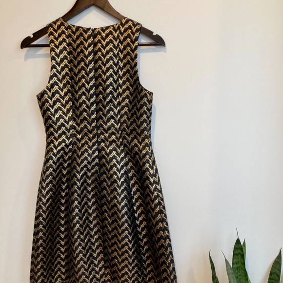 Ark & Co Sparkle Dress - Picture 2 of 2